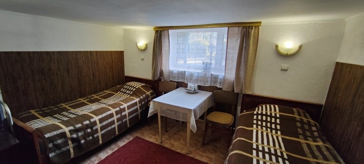 Здається окремо частинабудинку. Ілони Зріні. - фото 1