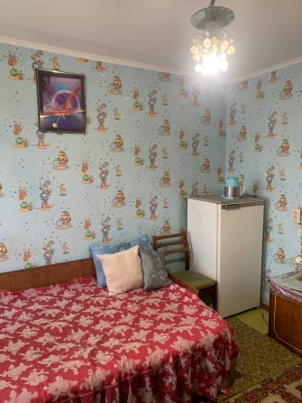 Кімната в гуртожитку.  Секція на дві кімнати - фото 1