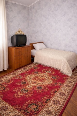 Кімната для дівчини. Проживання без власників - фото 1