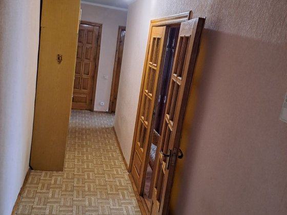 Здається 2 кімнати в 3-кімнатній квартирі в мікрорайоні Гречани, Хмельницький