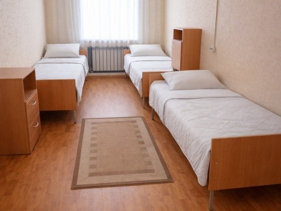 Здається трьохмісна кімната (або підселення) Бровары