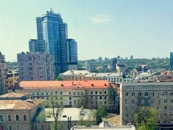 Продаж 5-к квартири Богдана Хмельницького 58а Киев