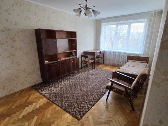 Здам окрему кімнату дівчині. Від Власника.  Проспека Волі. Центр Луцьк