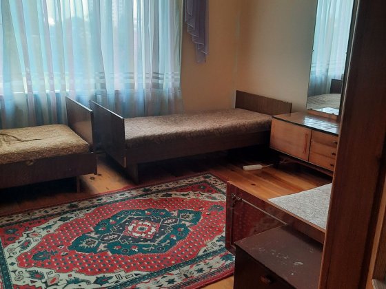 Оренда кімнати приватному будинку здається  кімната дівчатам Луцк