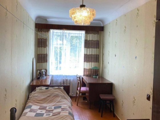 Здається кімната без власника вул. Відінська
