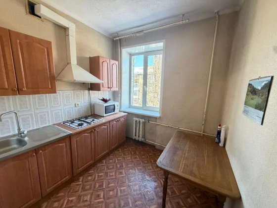 Прожаж 2-к квартири вул. Григорія Чупринки 1/10 Київ