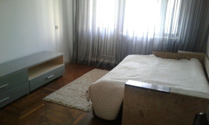 Здам кімнату в 3-кімнатній квартирі - фото 1