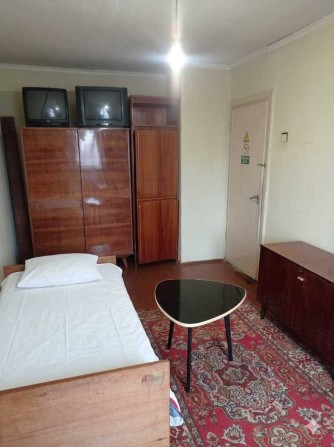 Здам кімнату в 3-кімнатній квартирі Закарпатская, 26 - фото 1