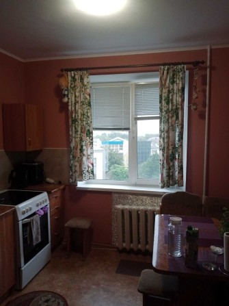 Здається окрема кімната. Р-н Урожая. Поруч лікарня Пирогова. 3500+. - фото 1