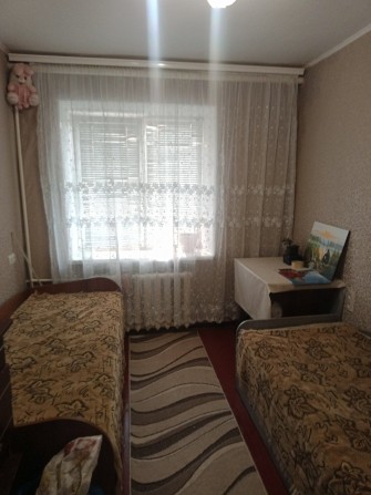 Оренда кімнати в гуртожитку - фото 1