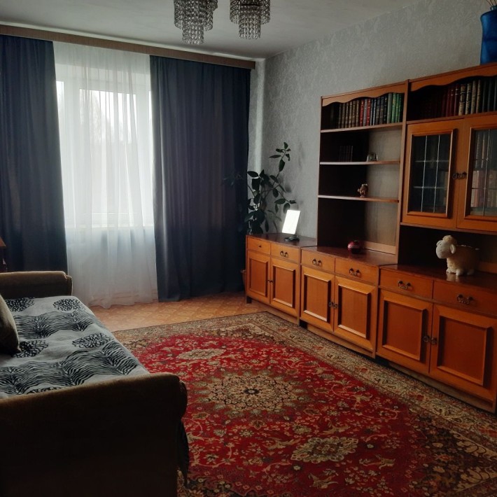 Г Днипро Сдам комнату в 3х комнатной квартире девушке, от хозяев - фото 1