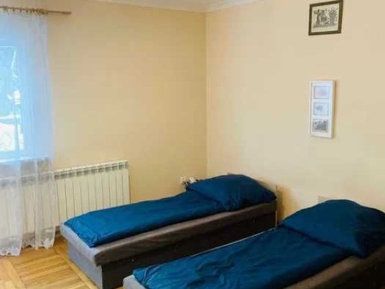 Сдам Подселение в комнату Метро Почтовая площадь Подол Хостел Киев