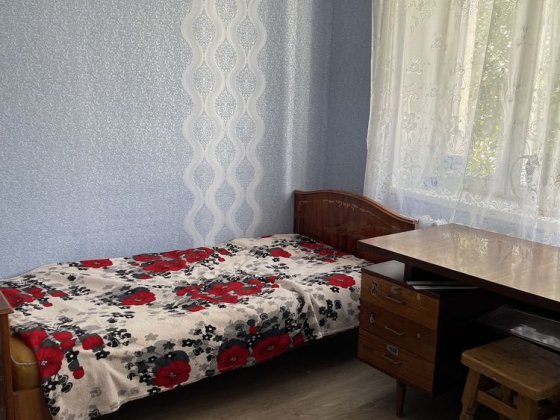 Сдам койко-место, только девочки, на длительный срок Житомир