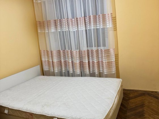 Оренда ізольованої кімнати по пр. Чорновола! Вільно! Львів