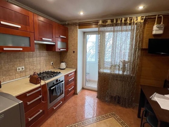 ‼️ підселення / Оренда кімнати , Львів район Шевченківський 1к 10кв.м. + балкон , для дівчини , Терм Львів