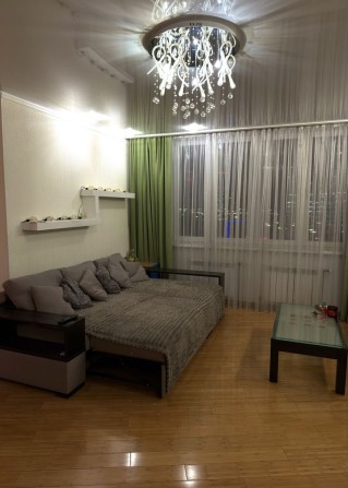 Оренда кімнати для дівчини! м.Осокорки 5хв. - фото 1