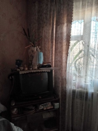 Сдаю комнату в центре для парня / мужчины без оплаты комуналки - фото 1