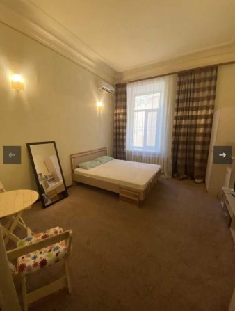 Сдам комнату в коммуне (центр, район Горсада) - фото 1