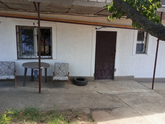 Здаю будинок МАТВІЇВКА КІМНАТУ‼️ окремий вхід )Для 1 людини Від 50 рок