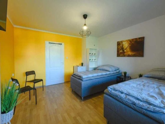 1500 грн. месяц Сдам подселение в комнату в Киеве Метро Бориспольськая Київ