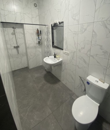 Підселення в ізольовану кімнату в ЦЕНТРІ Львова - фото 1