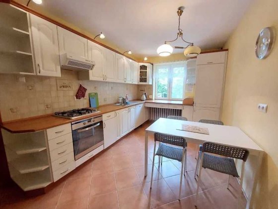 Здам підселення в кімнату в Києві, метро Театральна – 1500 грн/місяць. Київ