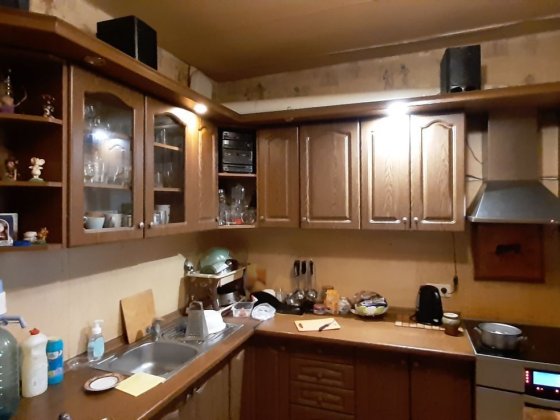 Здам кімнату 3х кімнт.кварт.вул.Вішняківська  7 б метро Харківська Київ