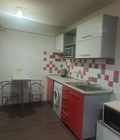 Клочковская  193, Сосновая горка , м. Научная - фото 1