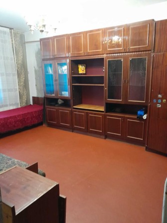 Сдам комнату в 3-комн,квартире по ул,Натальи Ужвий Виноградарь. - фото 1