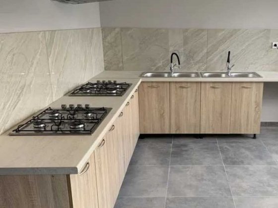 1500 грн. Сдам место в комнате Киев Хостел Метро Демеевская Автовокзал Київ