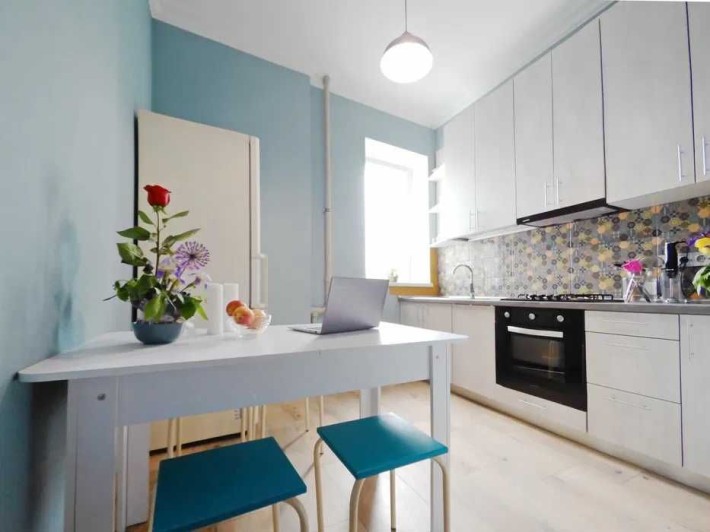 Лучшие Общежития и Хостелы в любом районе Киева Есть места ! - фото 1