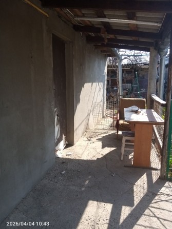 Сдам комнату на длительный срок - фото 1