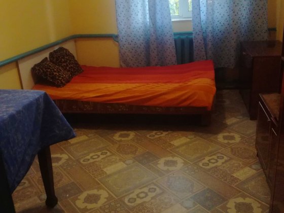 Сдам Кімнату під ключ з окремим входом.Дом. 20хв.їзди від метро.Хозяїн Київ