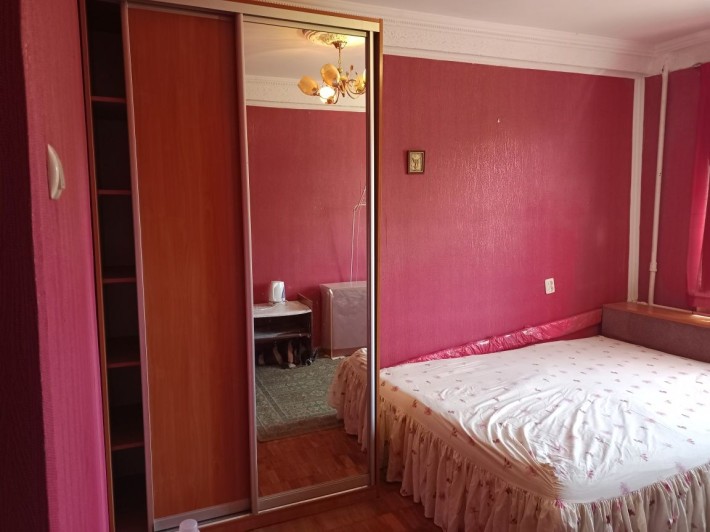 Нивки от Хозяйки сдам комнату под ключ для девущки или  Двух - фото 1