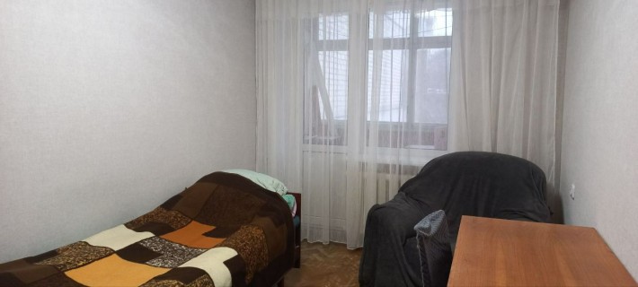 Сдам комнату для 1го парня,пр-кт науки,м.димеевская - фото 1