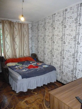 Сдам  комнату в коммуне // Героев Крут - Космонавтов - фото 1