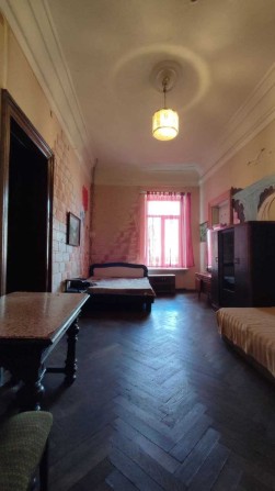 Здається кімната в комуні в районі вул. Дерибасівська - фото 1