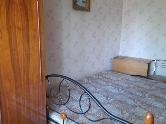 Доброхотова, отдельная хорошая комната, балкон, метро Академгородок Київ