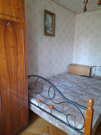 Доброхотова, отдельная хорошая комната, балкон, метро Академгородок - фото 1