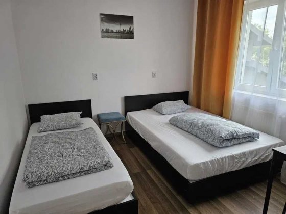 Сдам подселение в комнату в Киеве Метро Печерская 1500 грн. в месяц Київ