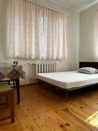 Борщагівка Шпалерний П/д кімната під ключ дівчині - фото 1