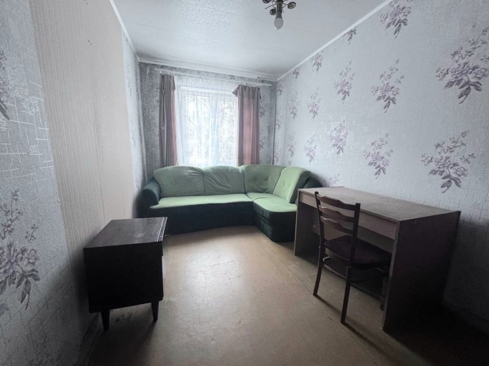 Оренда затишної окремої кімнати з балконом в 3-кімнатній квартирі - фото 1