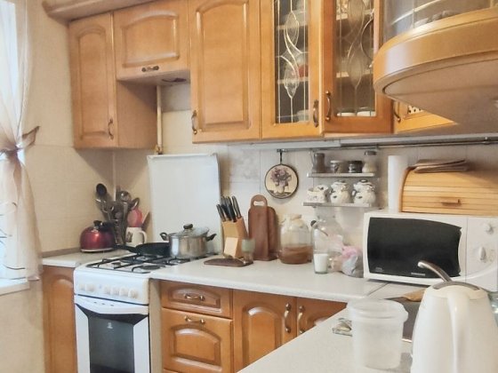 Метро Оболонь/Почайна. Київ