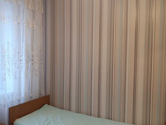 м.Дарница. Комната сдам длительно.ул.Торопковского 37 Киев