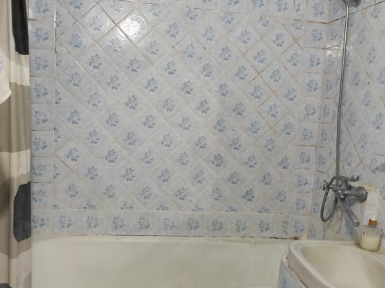 Сдам комнату для парня,ул.лятошинского,м.ипподром Киев