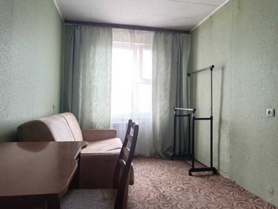 Чудова кімната з видом на Дніпро,- вул.Прирічна,27. Довгостроково Київ