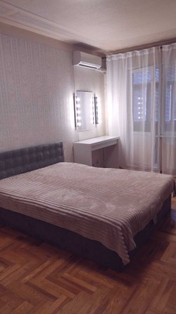 Тулузи вул.поруч ринок Газ! - фото 1