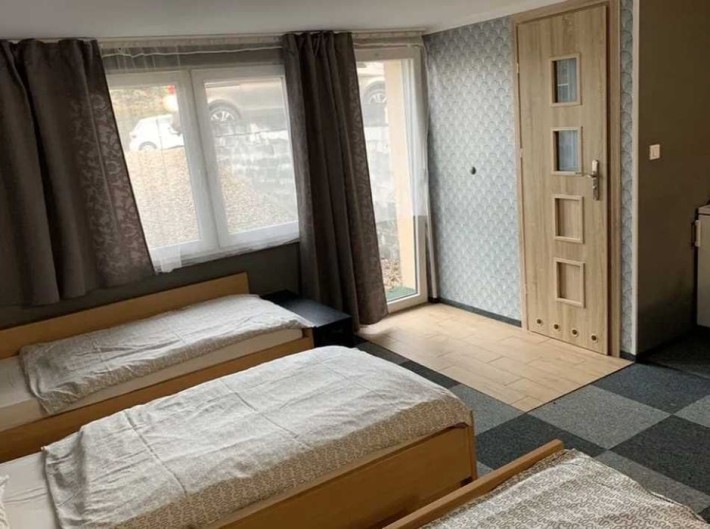 Сдам место в общежитии Киев Вокзальная ЖД вокзал Южный - фото 1