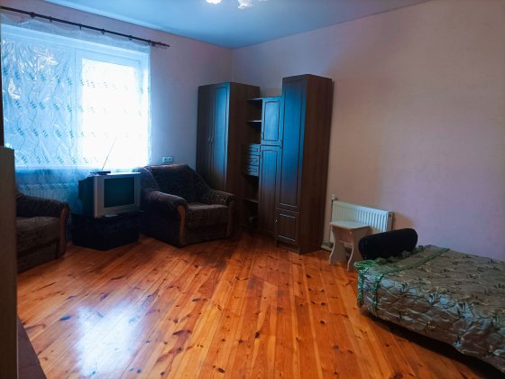 Довгострокова оренда кімнати в приватному будинку Білогородка