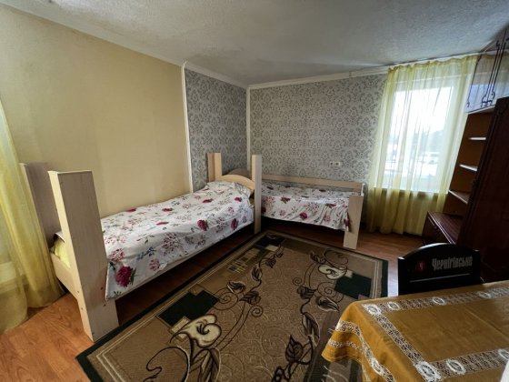 Здам великі кімнати Святопетрівське з двома спальними місцями ремонт Святопетрівське